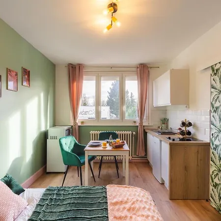 Le Refuge - Netflix I Wifi Debit I Parking - Confort & Cosy Valenciennes