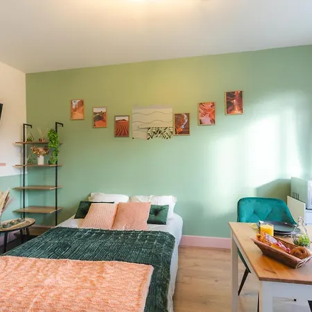 Le Refuge - Netflix I Wifi Debit I Parking - Confort & Cosy Valenciennes